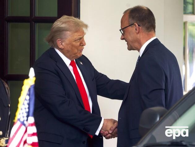 Набрав із мобільного. ЗМІ дізналися, як Трамп продавав Мерцу Pаtriot для України