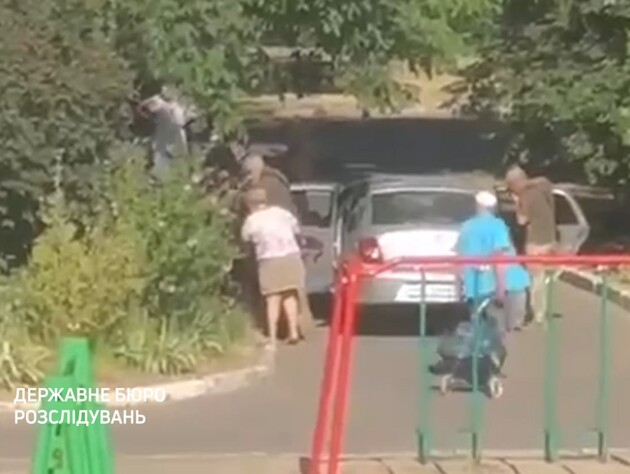 Избиение мужчины в Николаеве – ГБР изучает действия сотрудников ТЦК. Видео инцидента