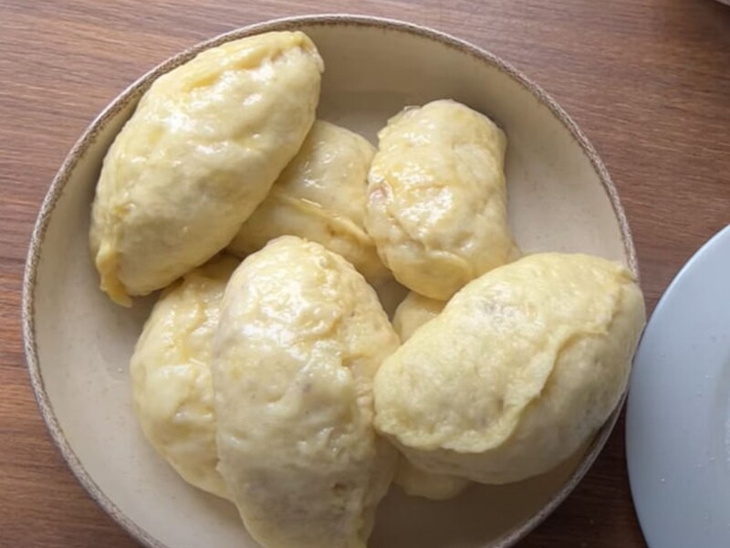 Добавьте это к муке – и вареники получатся невероятно сочные и нежные. Простой рецепт пышного теста