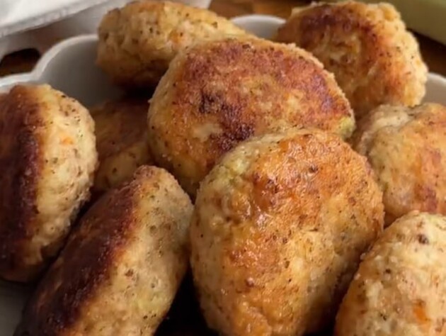 Натрите это на терке – и котлеты станут невероятно сочными и вкусными. Рецепт фарша