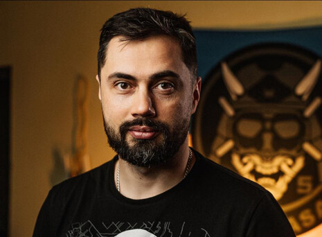 Не пам'ятаю такого з 90-х… Люди нормальної зовнішності просять купити їжу