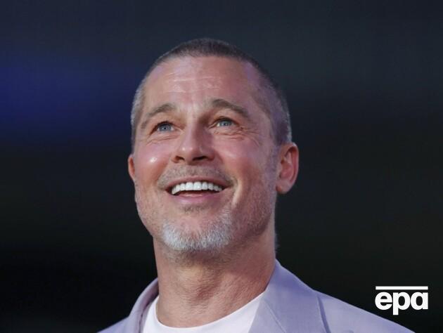 Что делает 61-летний Питт, чтобы выглядеть моложе. Хирурги раскрыли секрет нестареющей звезды