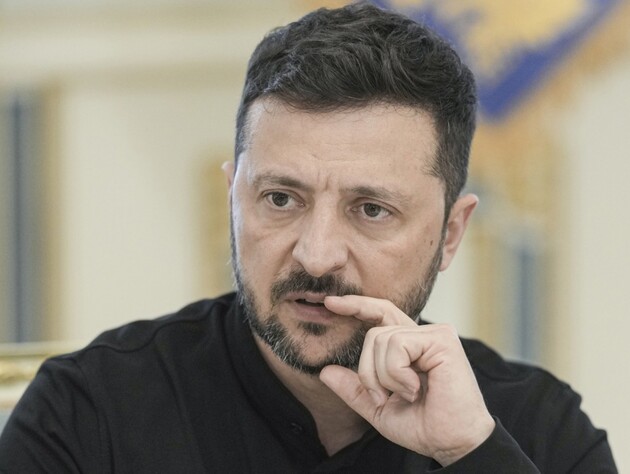 Євросоюз ухвалив нову стелю цін для російської нафти. Зеленський назвав цифру