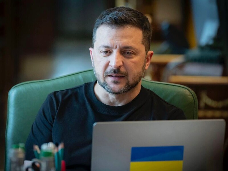 Зеленський годину розмовляв із Макроном. Про що говорили?