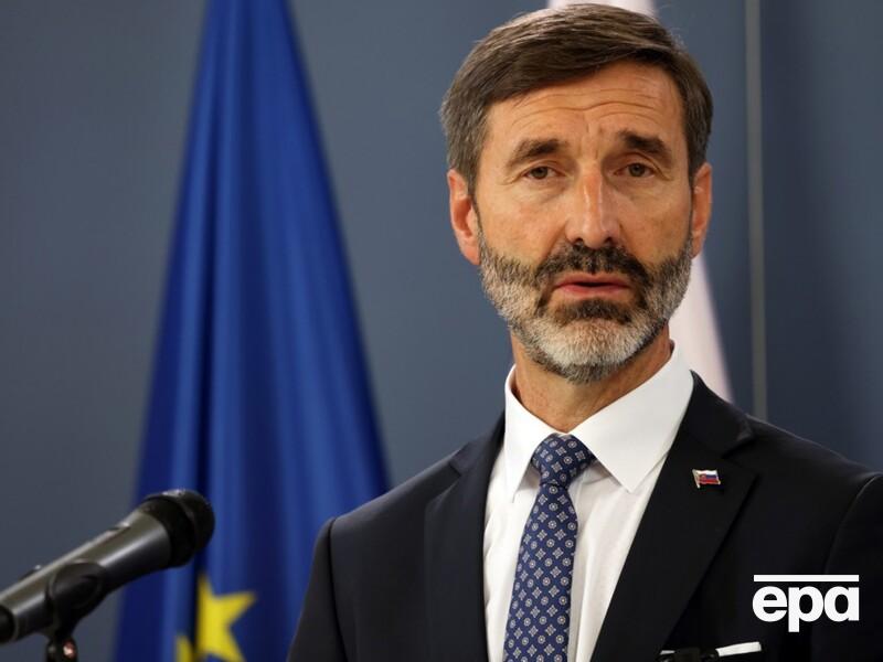 Словакия добилась "определенной договоренности" о разблокировании 18-го пакета санкций против РФ – МИД