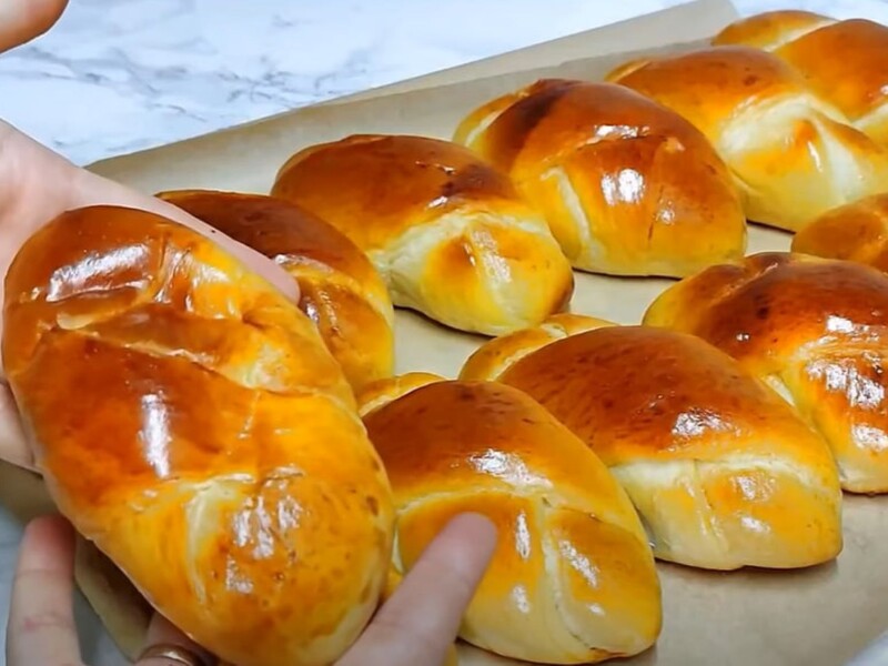 Добавьте это к муке – и булочки получатся очень пышные и нежные. Рецепт теста