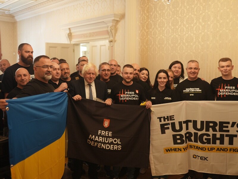 Ветераны ДТЭК на встрече с Борисом Джонсоном сказали, что Украине нужны ПВО и международная помощь