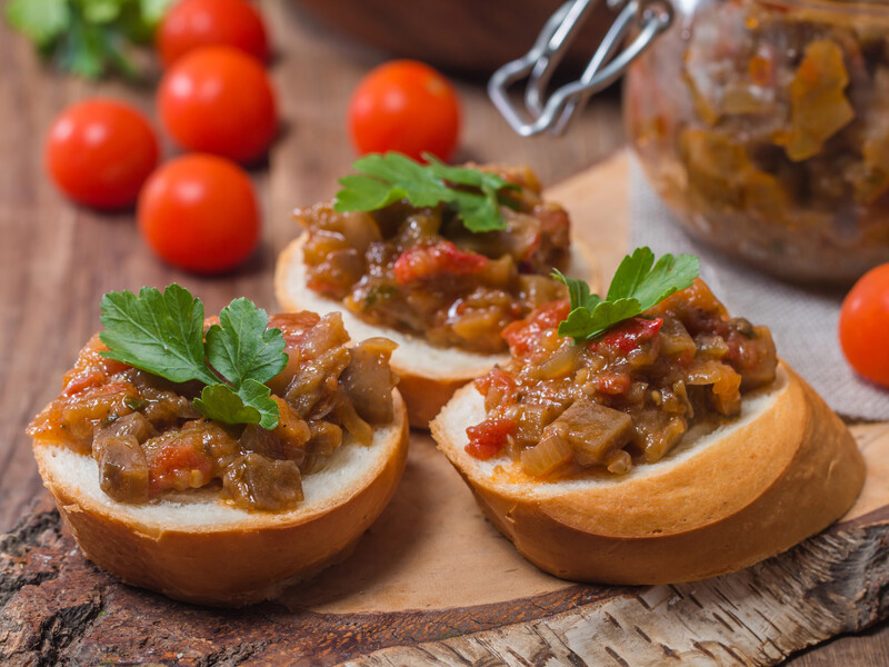 Смешайте баклажаны с этим – и получите невероятно бюджетную икру. Быстрый рецепт