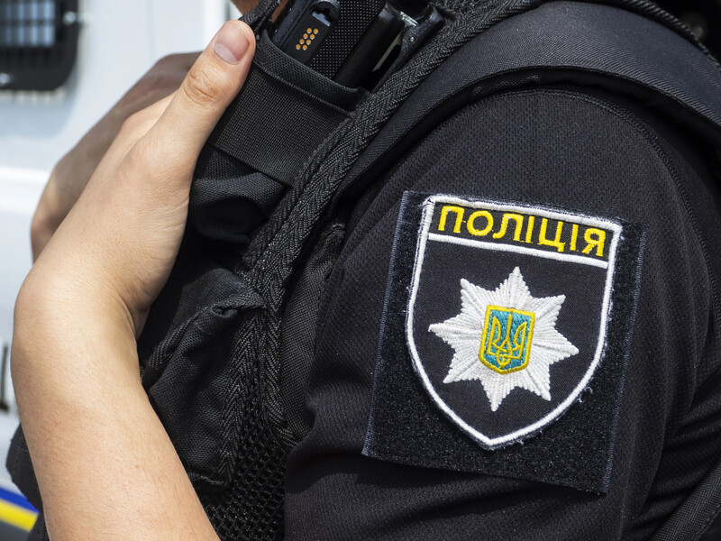 Мужчина ворвался в Харьковский ТЦК и ударил правоохранителя – полиция