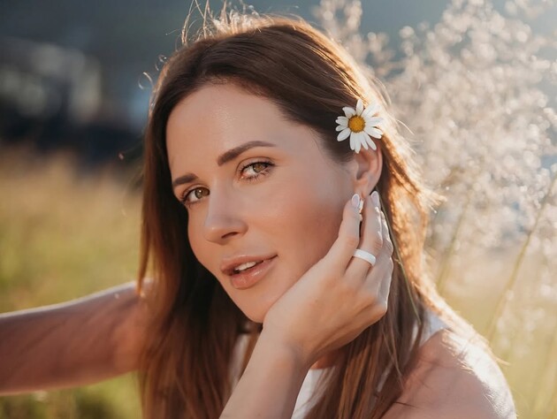 Денисенко изменила образ до неузнаваемости. Как выглядит актриса