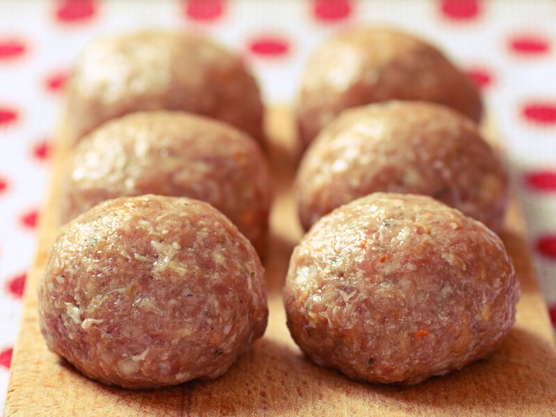 Котлеты будут сочными и нежными, если добавите в фарш это. Самый бюджетный рецепт