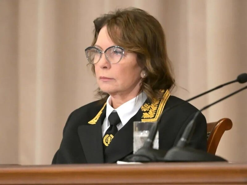 Российская судья и однокурсница Путина умерла во время конфликта с ФСБ – журналист