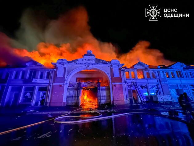 РФ атакувала Одесу. Горів 