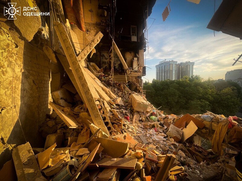 Итоги ночного обстрела Украины. ПВО перехватила ракету "Искандер-К" и 90 дронов