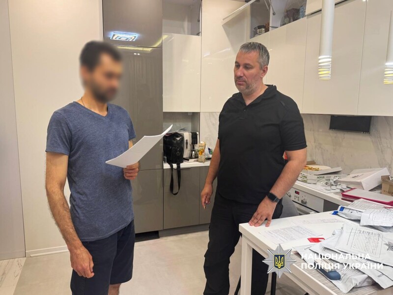 Хакер із даркнету: що відомо про затриманого в Києві розробника кіберплатформи, яка атакувала США і ЄС