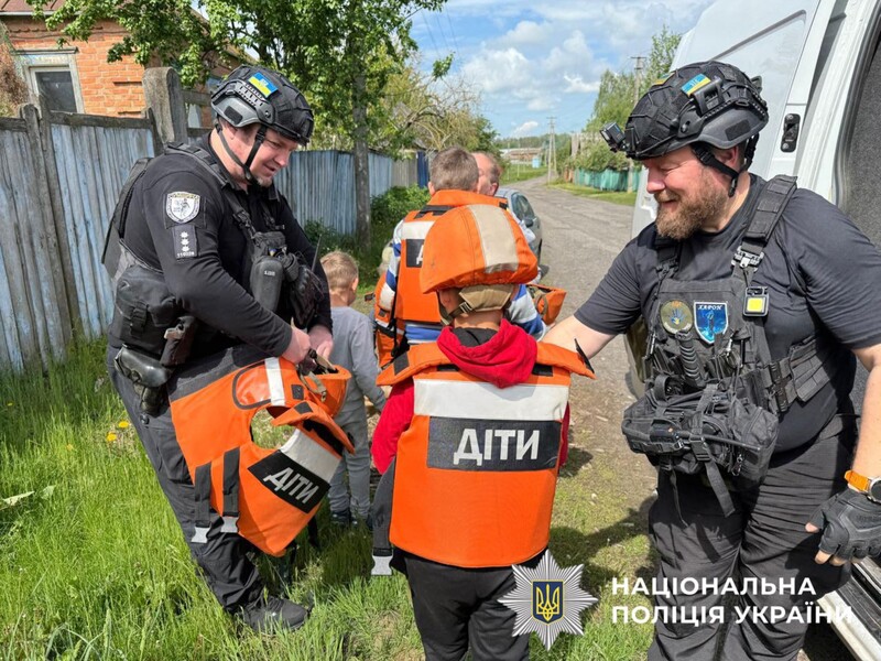 В Донецкой области объявили принудительную эвакуацию