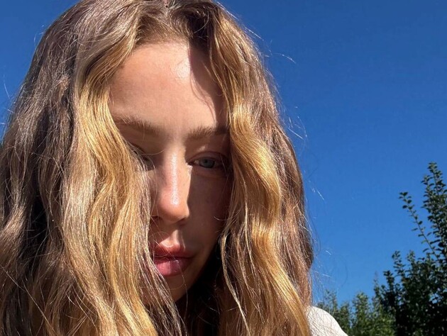 Шанувальники не впізнали Тіну Кароль на нових фото співачки