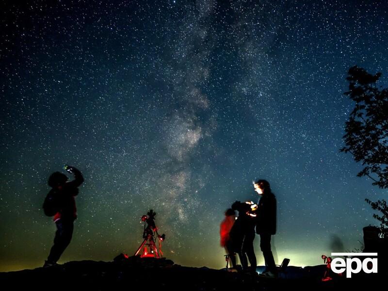 У ніч на 28 липня можна буде спостерігати одразу два астрономічні явища