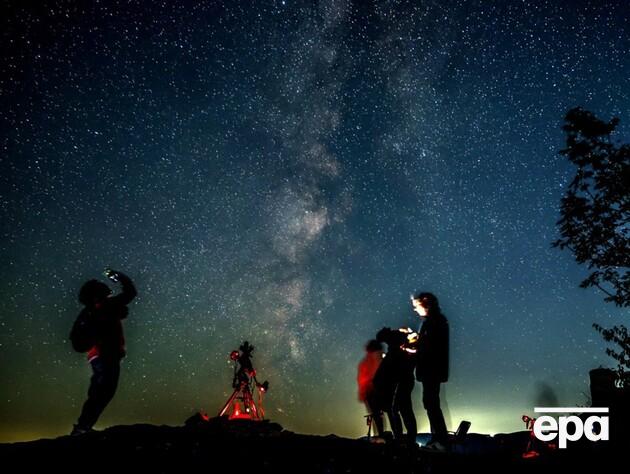 В ночь на 28 июля можно будет наблюдать сразу два астрономических явления