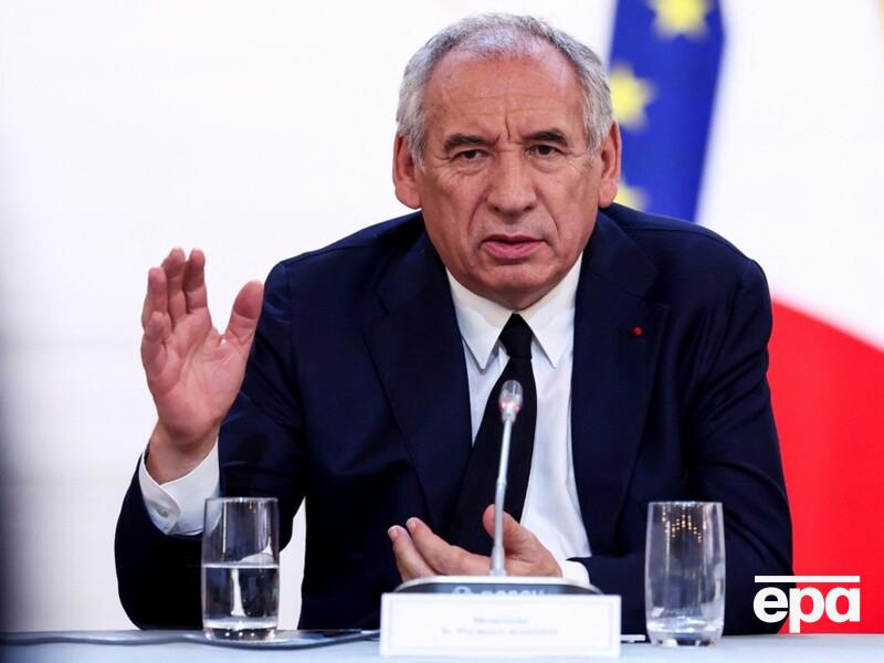 Премьер Франции назвал "мрачным днем" для Европы тарифное соглашение с Трампом