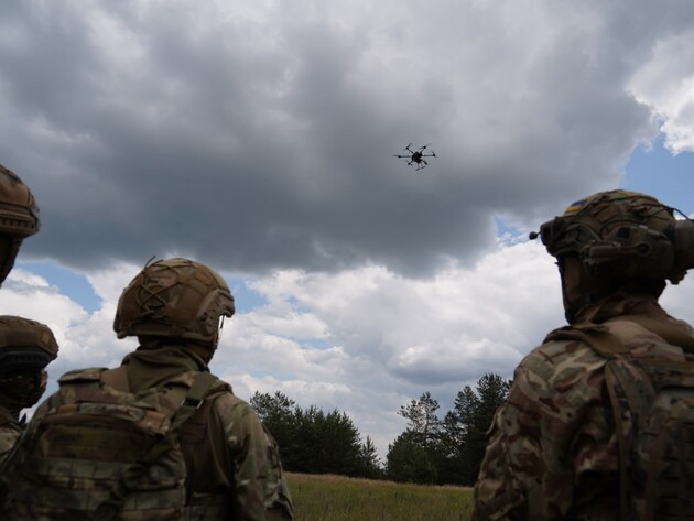 ЗСУ знищили окупантів, які намагалися штурмувати на велосипедах на покровському напрямку. Відео