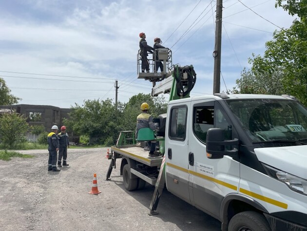 За неделю ДТЭК вернул свет более 145 тыс. домов после вражеских атак