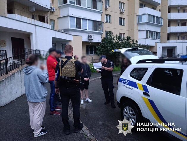 Конфликт из-за парковки. В Киеве парень выстрелил в прохожего