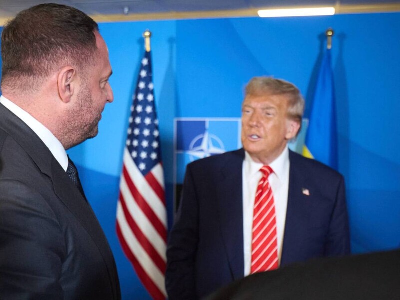 "Потрібно діяти". Єрмак похвалив Трампа за його ультиматум Путіну