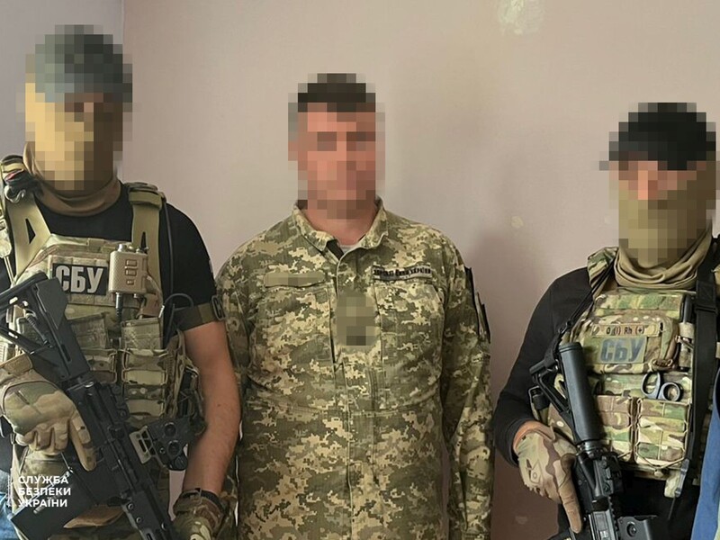 СБУ задержала пилота Воздушных сил ВСУ. Его подозревают в подготовке ударов РФ по базам F-16 и Mirage