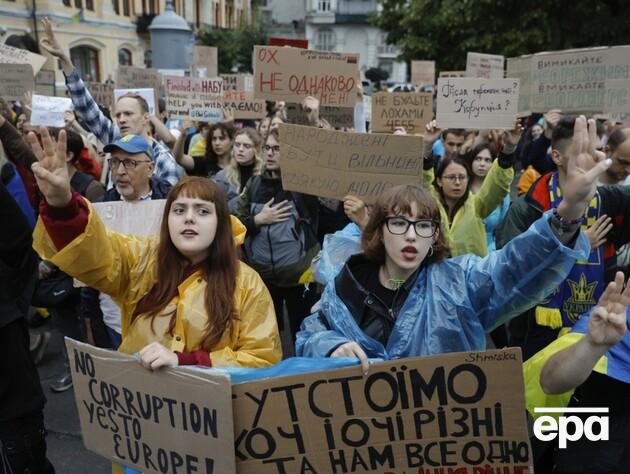 Рада рассматривает новый законопроект о НАБУ и САП. Впервые за три года заседание транслируют в прямом эфире