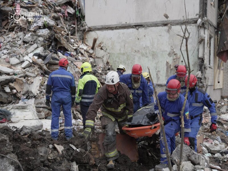 Наймолодший брат, каратист і плавець. Яким був шестирічний хлопчик, що загинув унаслідок атаки РФ на Київ