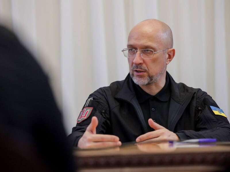 Шмигаль розкрив, без чого Україна "давно б програла війну"