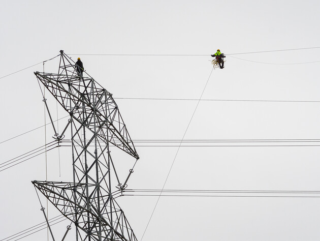 За добу відновлено після обстрілів подавання енергії для 210 тис. осель – ДТЕК