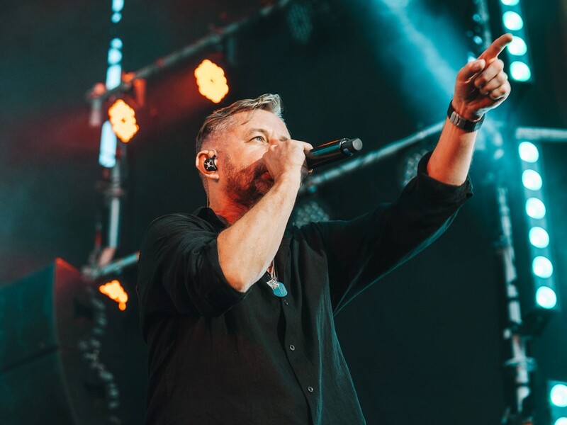 Жадан впервые отреагировал на слухи о романе с народным депутатом