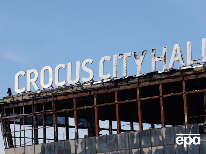 В РФ начали суд по делу о масштабном теракте в Crocus. Следствие настаивает на "украинском следе"