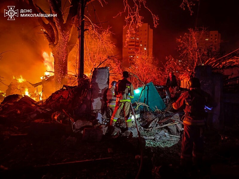 "Истерика у детей до сих пор". В Николаеве полиция расследует, почему во время атаки РФ было закрыто убежище