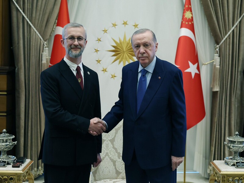 Наскільки реальна перспектива зустрічі Зеленського, Трампа й Путіна? Відповідь посла