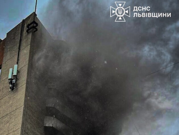 Поліція назвала попередню причину вибуху в готелі у Львові