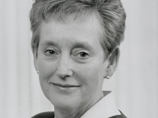 Умерла первая женщина – директор британской МI5, легенда спецслужб и прототип М из бондианы