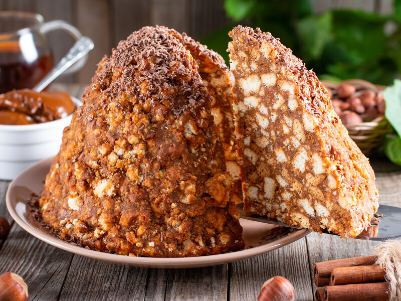 Замесите это в миске и наслаждайтесь вкусным десертом. Торт 