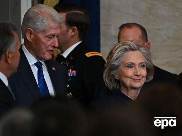 Билла и Хиллари Клинтон вызвали для дачи показаний по делу Эпштейна