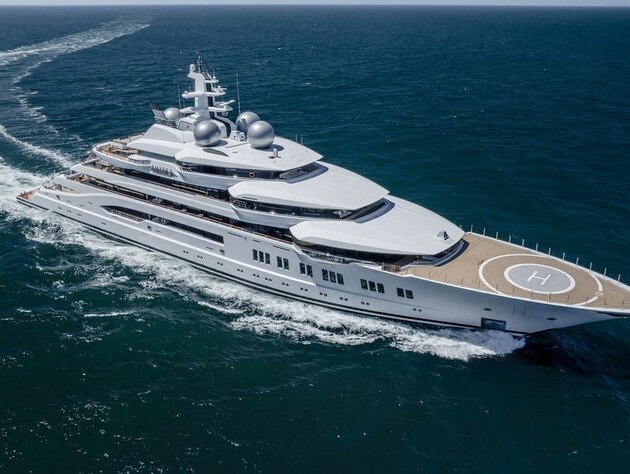 США выставили на аукцион яхту Керимова, на обслуживание которой тратят почти $1 млн в месяц