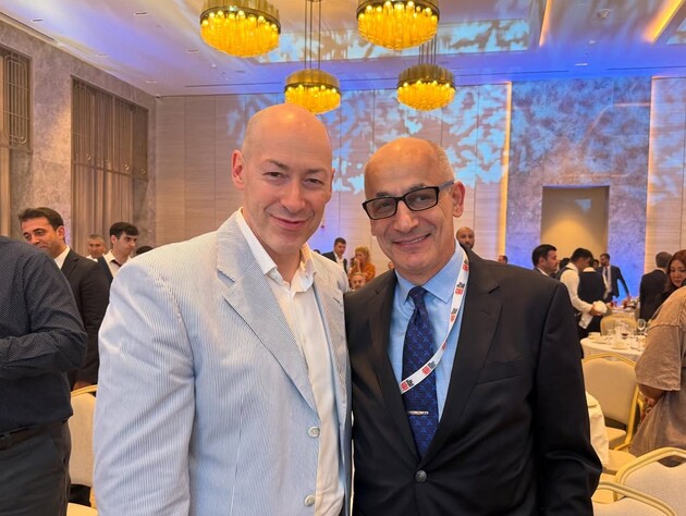 Путин попал в ловушку, что с ним сделает Трамп, конец России. Интервью Гордона с Юнусом. Видео