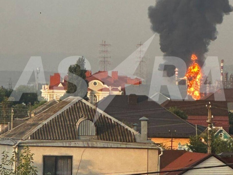 Дрони атакували Краснодарський край РФ. Горів Афіпський НПЗ