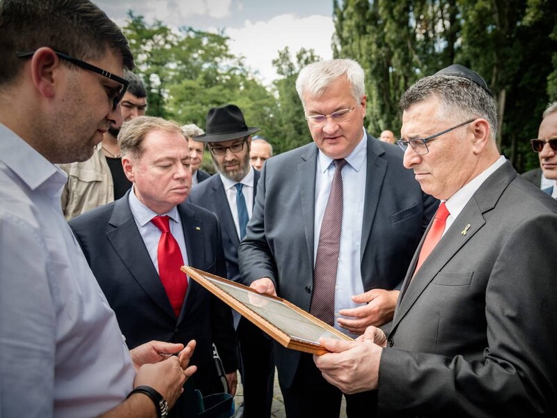 Візит ізраїльського міністра до Києва не виправдав очікувань України – Haaretz