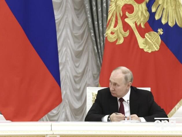 Путин может предложить условия для мира, которые отвергнут Украина и Европа, но примет Трамп – WSJ