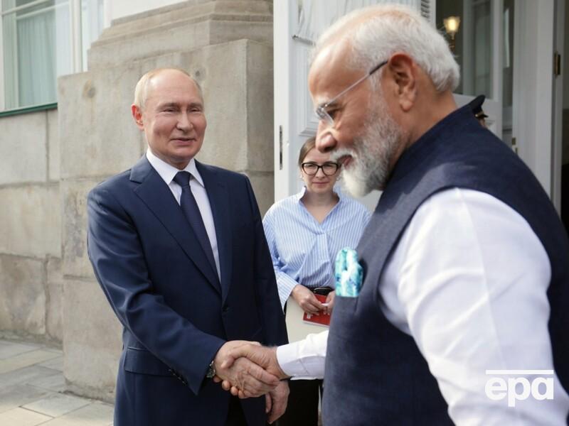 Моди, который говорил, что готов "платить" за торговлю с РФ, назвал Путина другом