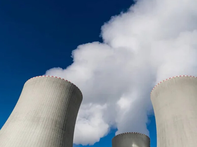 У Казахстані почали зводити першу АЕС, РФ допомагатиме