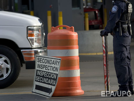 Мексиканец покончил с собой у границы с США после третьей депортации