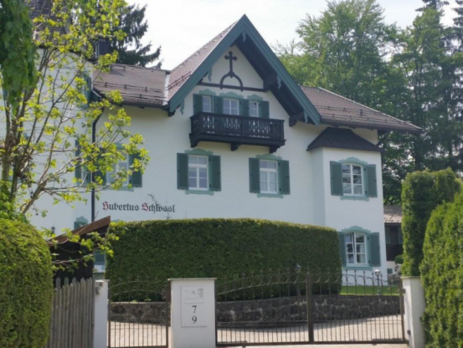 Вилла Горбачева в немецких Альпах выставлена на продажу – СМИ